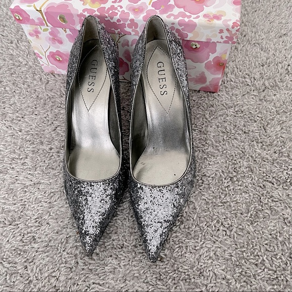2𝒇𝒐𝒓$50 GUESS Glitter Pumps 3” stiletto heels size7.5 - Picture 5 of 6